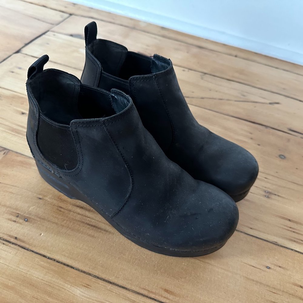 Black Leather Dansko Booties - Size 38